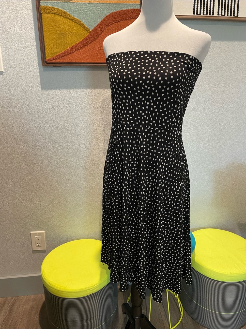 Ann Taylor (M) Bandeau/Strapleas Black Polka Dot Midi Dress